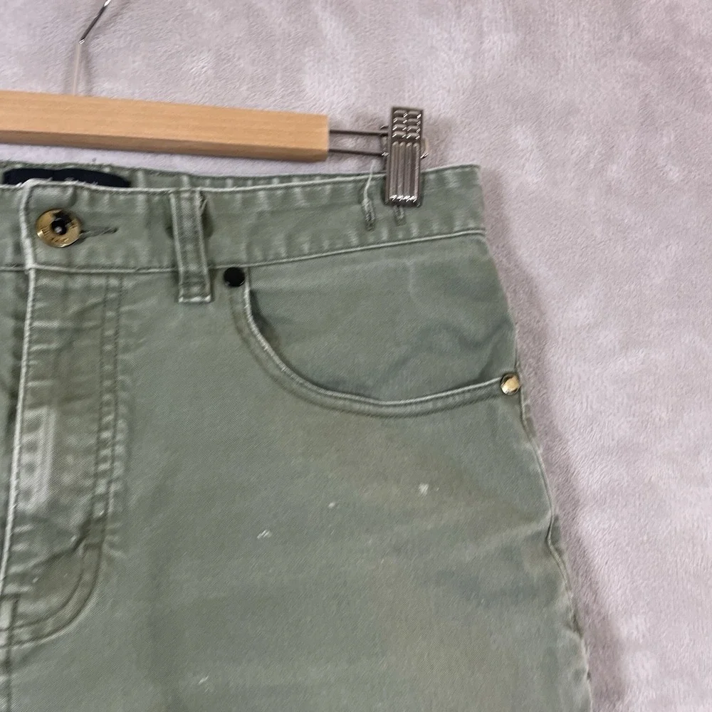 Nike SB Pants Mens 32 (fit 31x29) Distressed Skater Paint Faded Stash Pocket